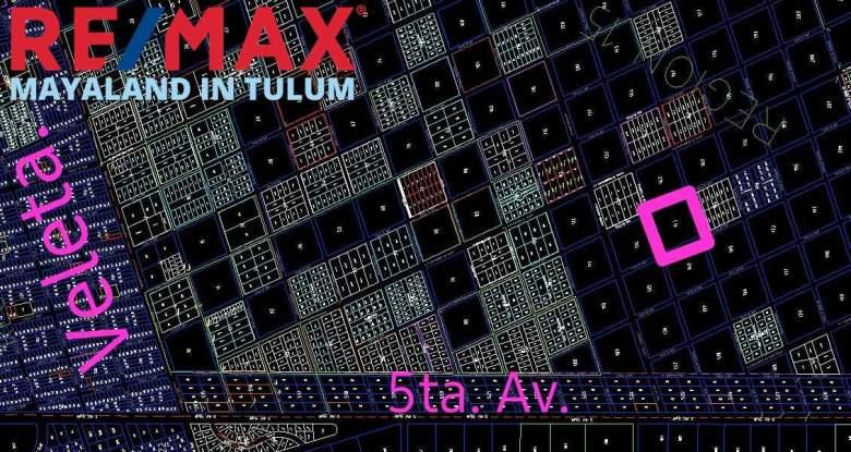 lote de 878 m2 en esquina, region 15 