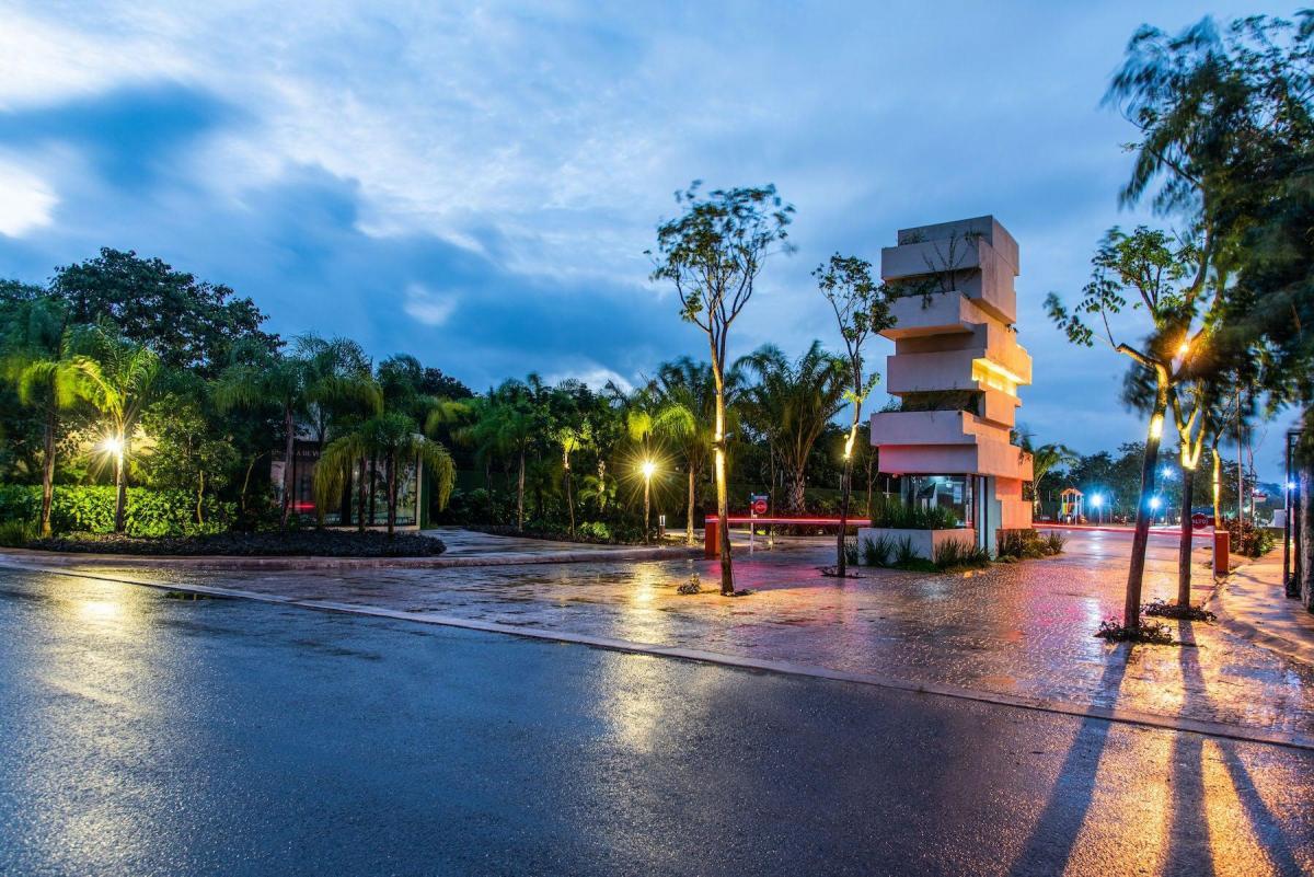 Se vende Terreno en Conkal privada Zendera