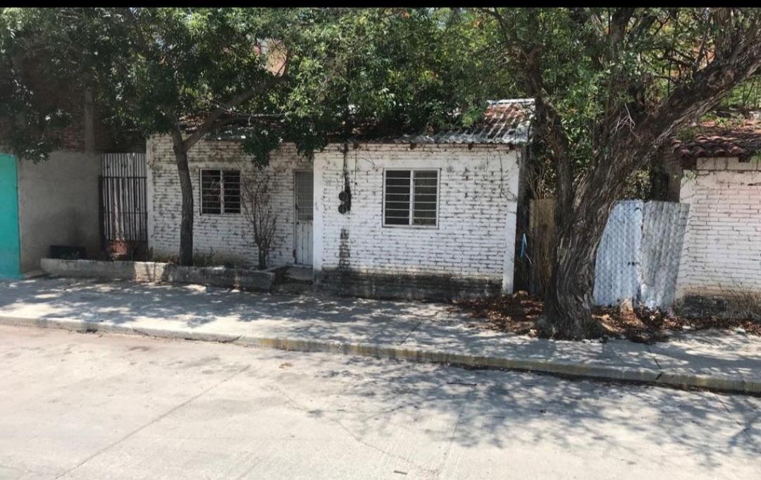 se vende terreno comercial y habitacional 