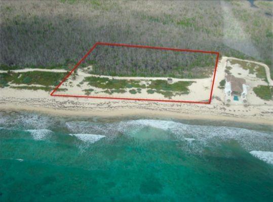 Se vende Comercial en Puerto Morelos