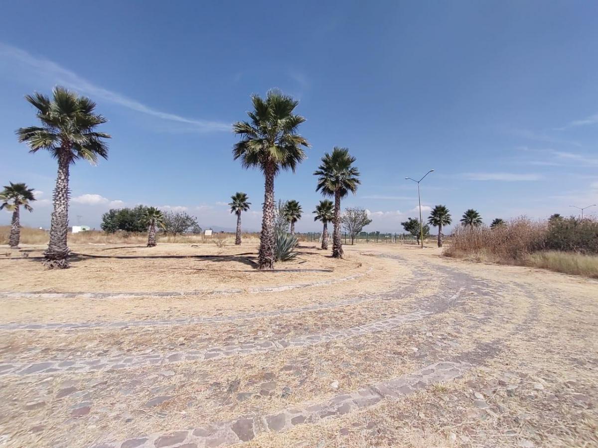 Se vende Terreno en hacienda real del conde