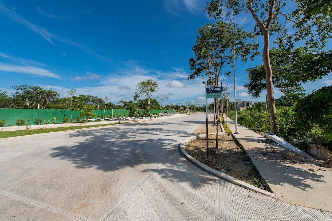 Terreno en Venta en Privada Zendera en Conkal Yucatán.