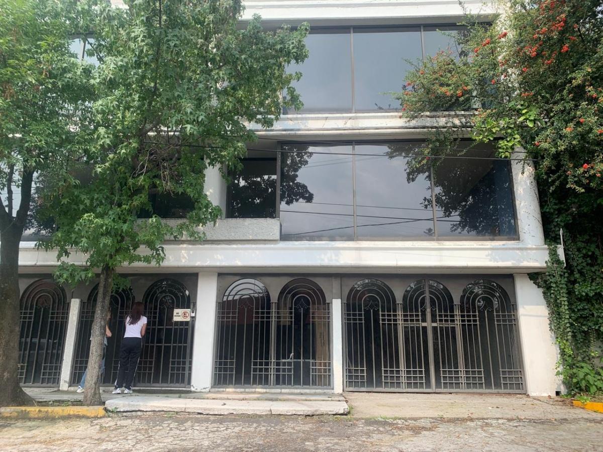 Edificio de departamentos en Naucalpan de Juárez