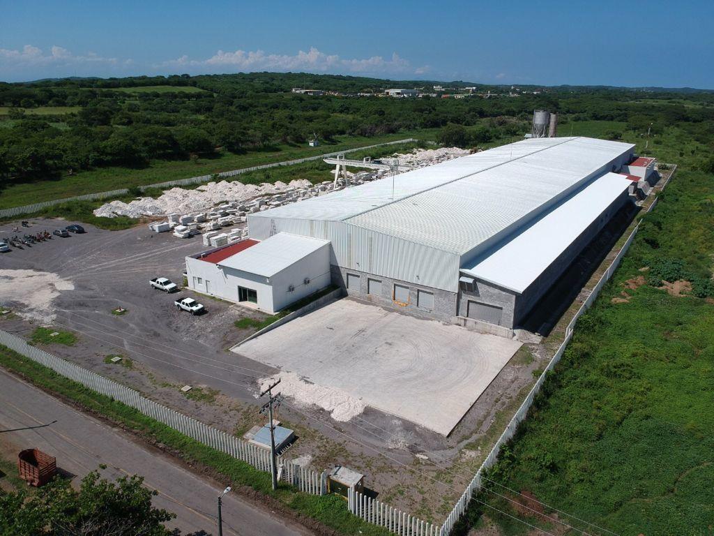 Se vende nave industrial en Veracruz