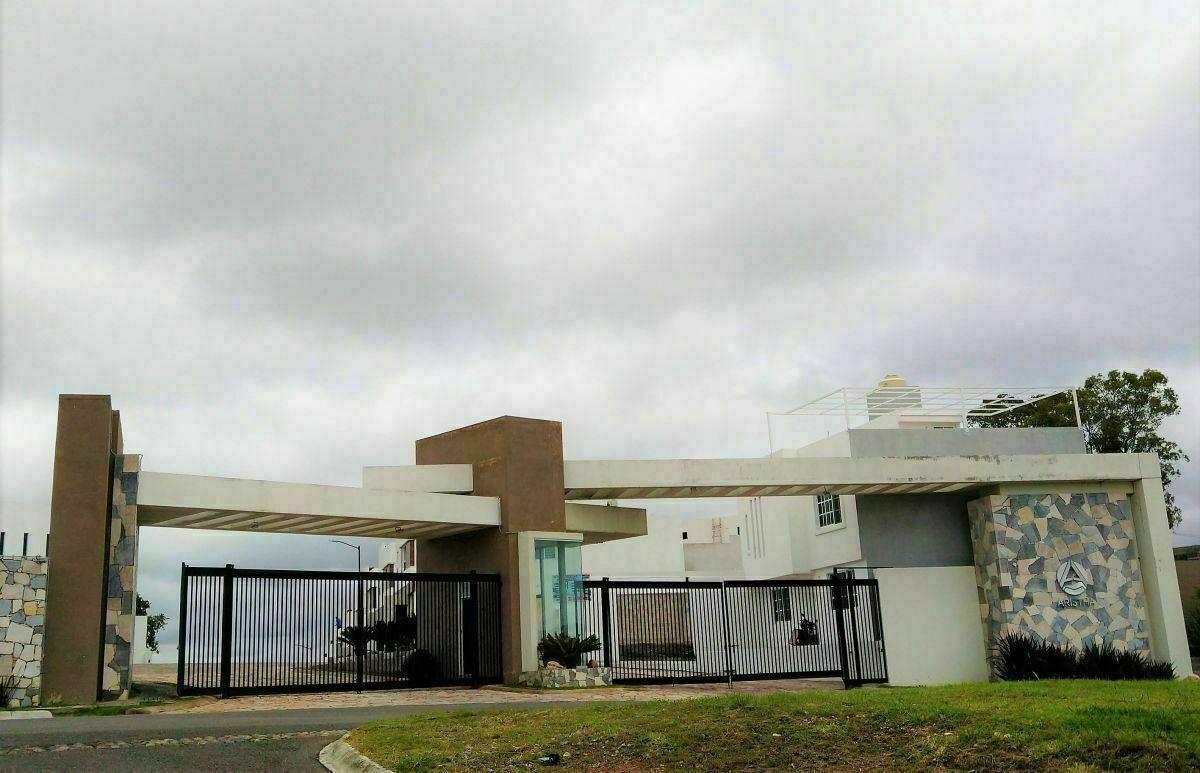 Terreno 160m2 Fraccionamiento Aristha, Haras