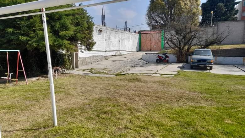 Terreno bardeado para inversionistas zona mixta