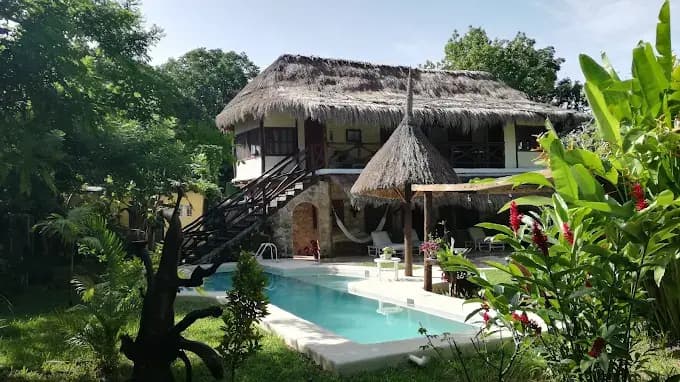 Calle Emiliano Zapata, 77330 Lázaro Cárdenas, Quintana Roo, México