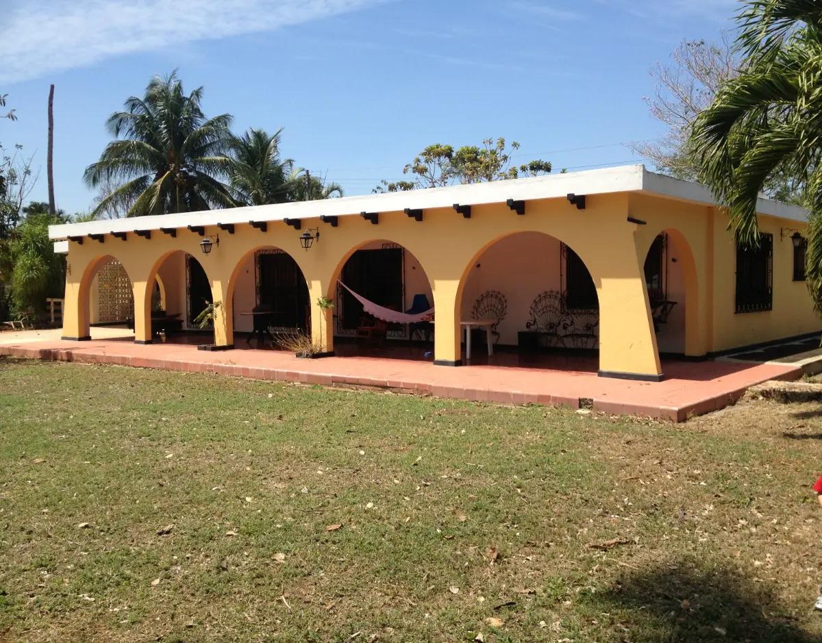 9  ha. Casa de Campo con huerta de limones en Yucatán