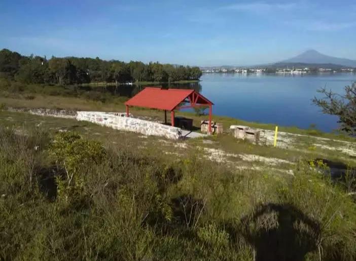 OPORTUNIDAD TERRENOS A ORILLA DE LAGO TURÍSTICO PUEBLA