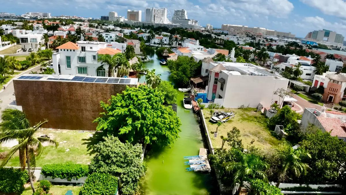Terreno Unifamilar Cancun Zona Hotelera Isla Dorada 